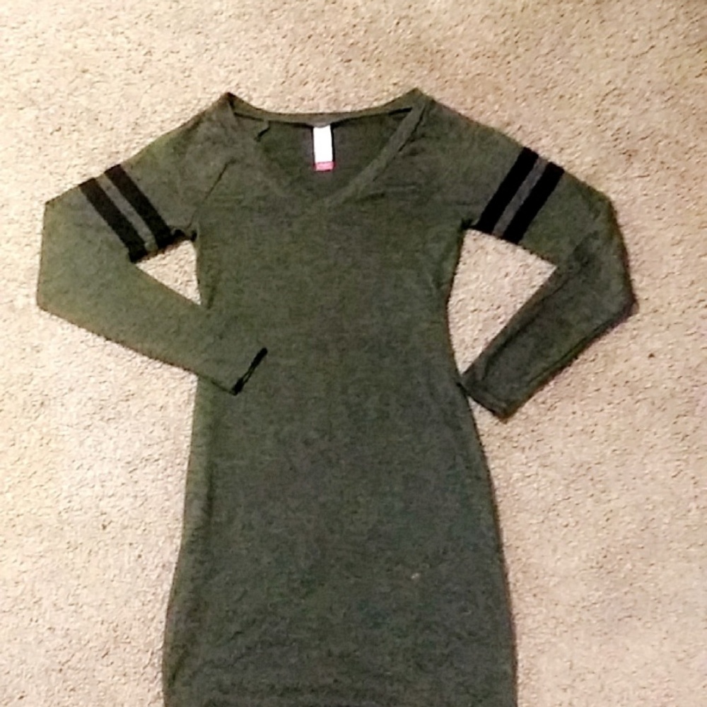 Tight fitted evening gown dress